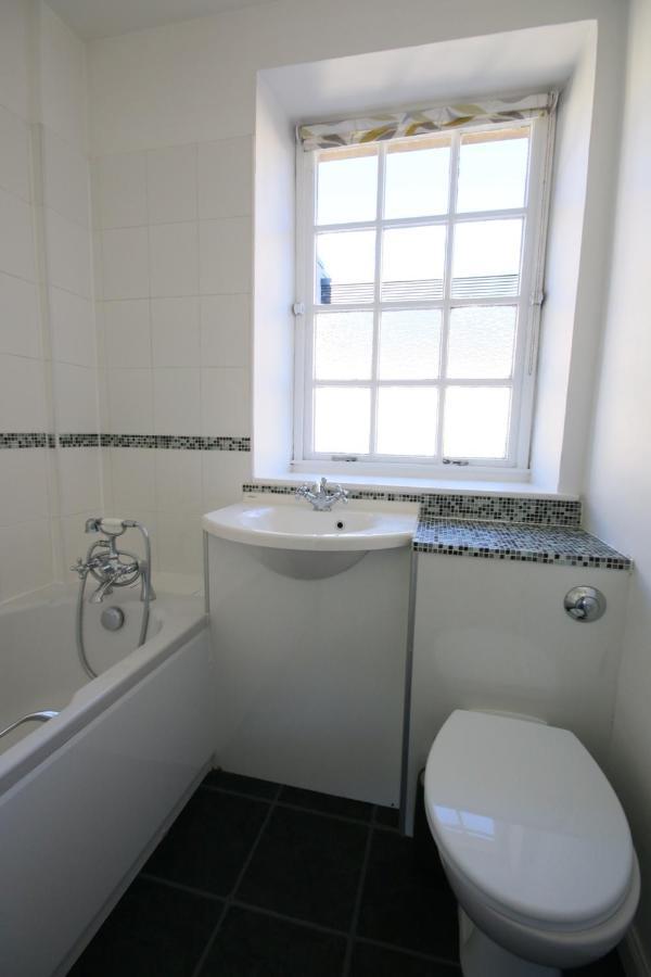 Mid-Mile Apartment Единбург Екстериор снимка
